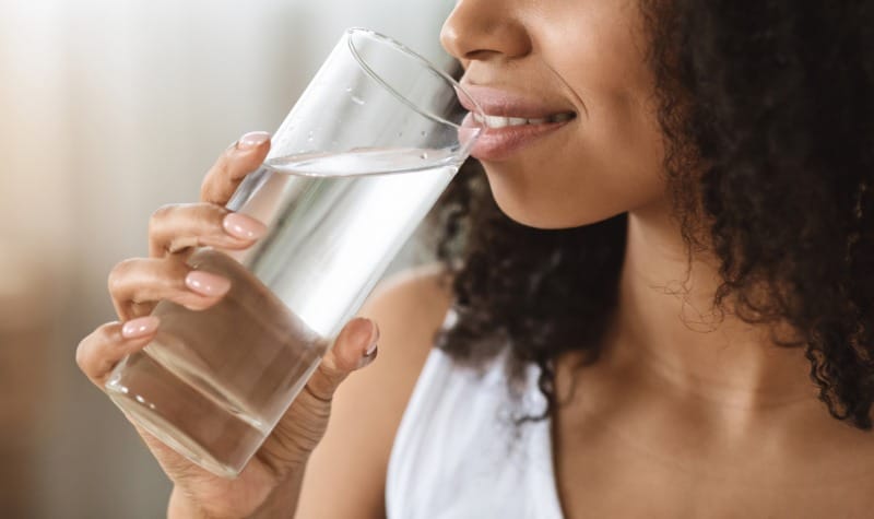 agua en ayunas