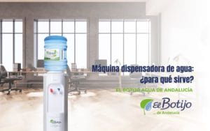 Máquina dispensadora de agua